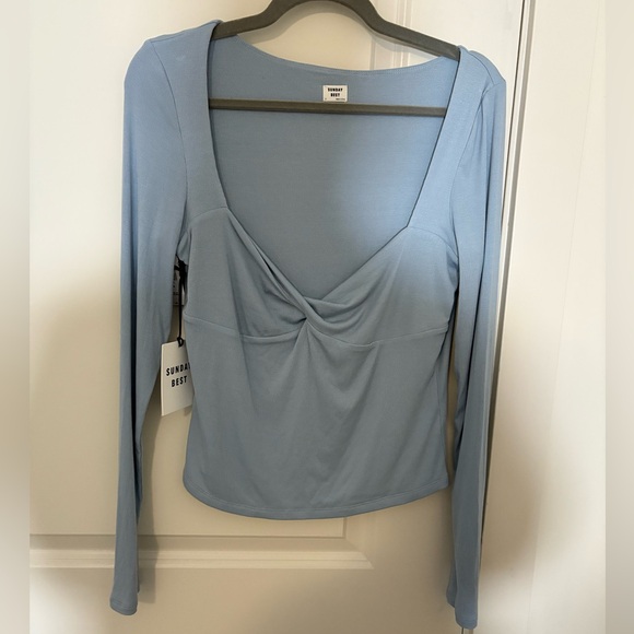 Lula Longsleeve - Picture 2 of 4